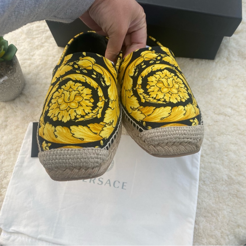 Versace Espadrilles - Picture 2 of 5